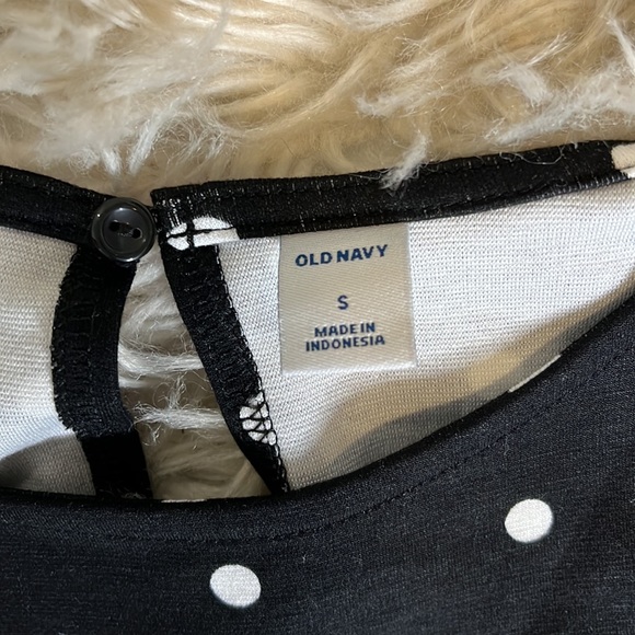 Old Navy Size small black and white polka dot long sleeved MIDI dress - Picture 3 of 7